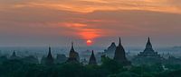 Nyaung-U Township: Zonsopkomst in Old Bagan