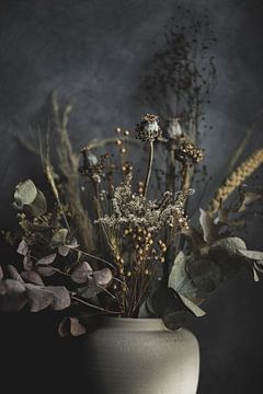 Vase with dried flowers by Melanie Schat