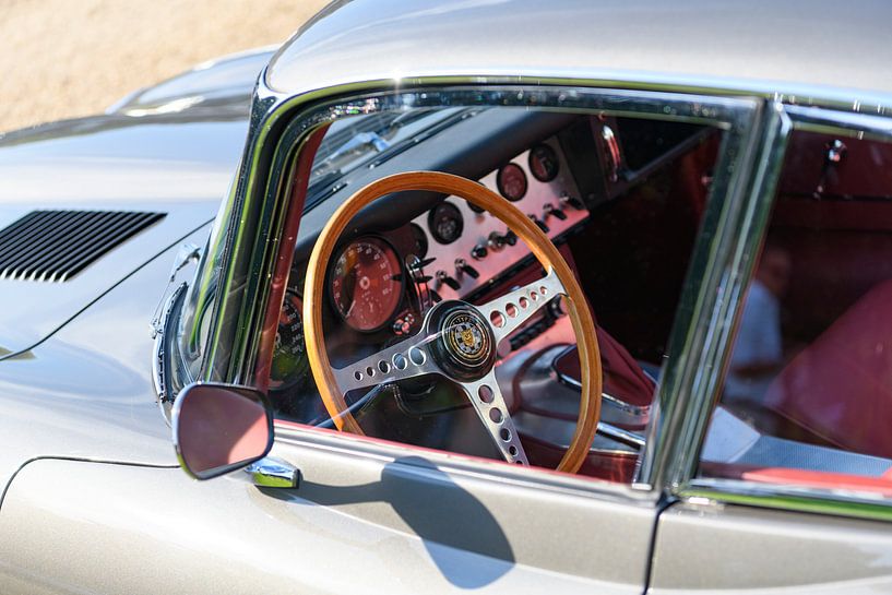 Jaguar E-Type coupé dashboard van Sjoerd van der Wal Fotografie