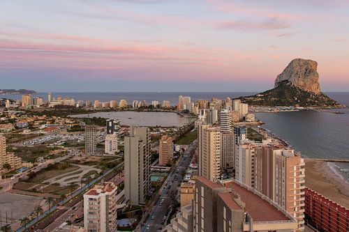 Uitzicht op de Penón de Ifach van Greet ten Have-Bloem
