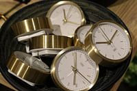 horloges horloges horlogères horloges à mouvement d'horlogerie