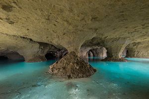 The Blue Lagoon van Bert Beckers