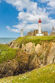 Phare de Saint-Mathieu and Abbaye de Saint-Mathieu, Plougonvelin, Brittany by Christian Müringer