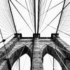 New York City, Brooklyn Bridge van Stewart Leiwakabessy
