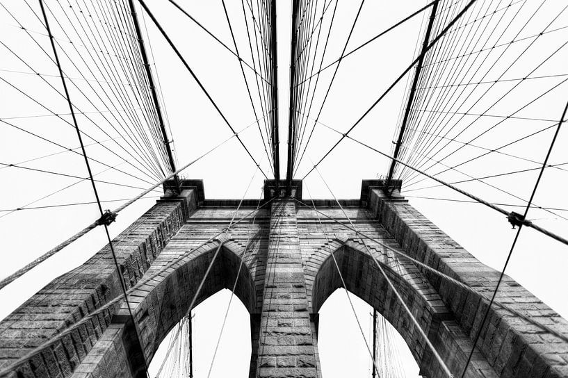 New York City, Brooklyn Bridge par Stewart Leiwakabessy