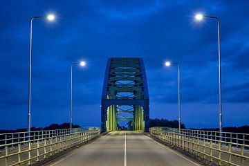 Oude Katerveerbrug over de IJssel bij Zwolle van Jenco van Zalk