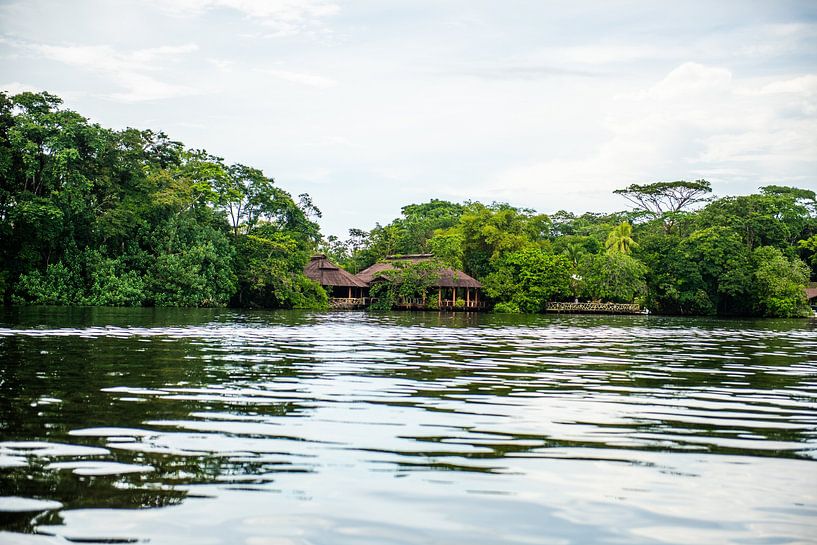 Costa Rica, river house by Sander Verhoeven