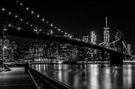 MANHATTAN SKYLINE & BROOKLYN BRIDGE Impressionen bei Nacht  von Melanie Viola Miniaturansicht