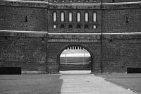 Holsten Poort zwart wit