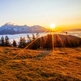 Lever de soleil sur le massif du Dachstein sur Christa Kramer