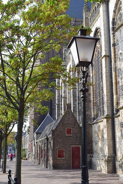 De Pottenkade in Dordrecht, naast de Grote Kerk van Nicolette Vermeulen