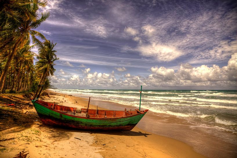 Phu Quoc fishing boat solo by Ron Meiresonne