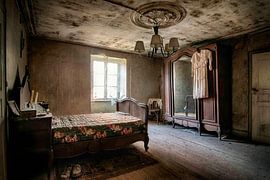 urbex the bride by Henny Reumerman