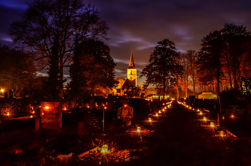 Light evening at the Jacobus church in Rolde