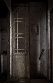 Porte sur Debby de Graaff