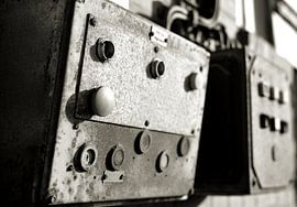 Bedienelement mit Schaltern und Knöpfen von Heiko Kueverling