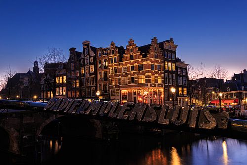 Blauwe uur aan de Brouwersgracht van Captured by Demmy