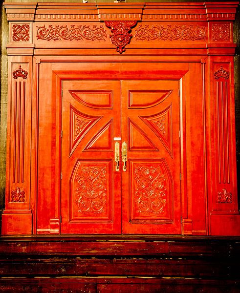 The big red door par Tonny Visser-Vink