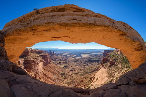 Zonsopkomst bij Mesa Arch: Een Moment van Magie III