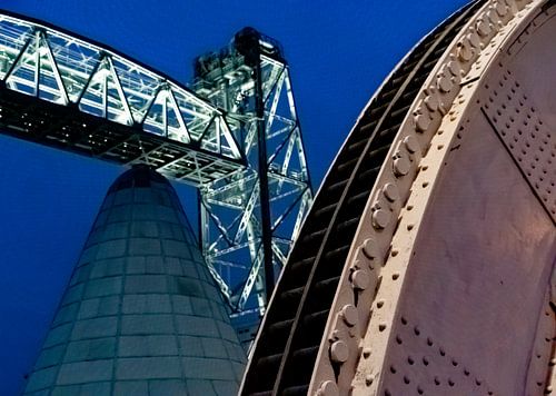 Drie bijzondere gebouwen in “one”