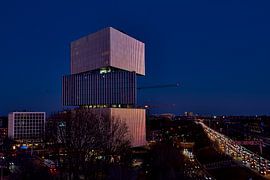 Nhow Hotel blue Sky van Arnold van West