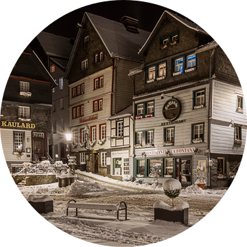 Monschau in de winter. van Richard Driessen