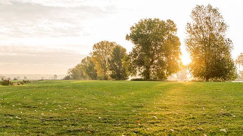 Heumen, zonsopkomst in de herfst