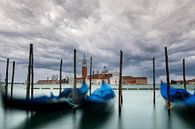 Regenwolke über Venedig von Ilya Korzelius Miniaturansicht