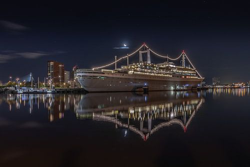 SS Rotterdam at night ..