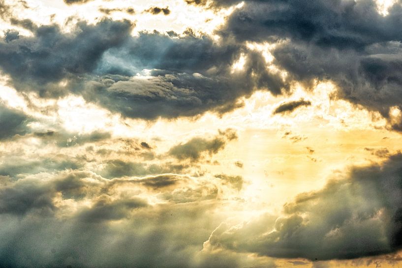 Sunny clouds by Dieter Walther