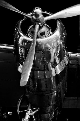 Puissance aérienne, Avion en métal