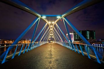 Die Brücke von Nemo von Jan van der Knaap