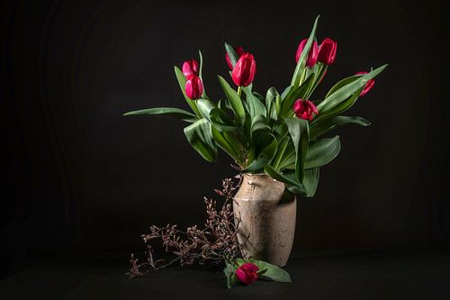 Nature morte aux tulipes