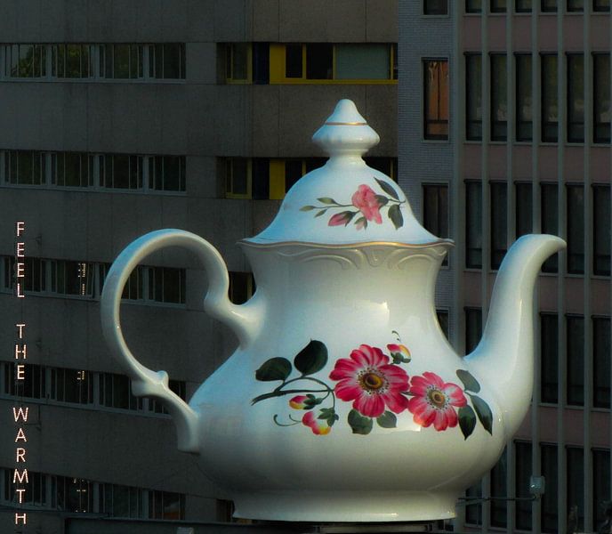 Teapot by Anita van Gendt