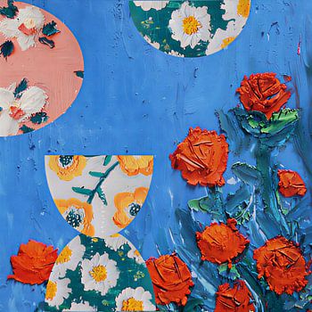 Un portrait coloré de bols et de fleurs selon les principes du feng shui.