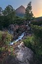 Schottland Glen Etive Wasserfall im Abendlicht von Jean Claude Castor Miniaturansicht