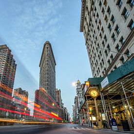The Flatiron light trails by Photo Wall Decoration