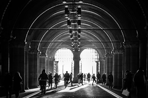 Unter dem Rijksmuseum — Amsterdam von Maarten Steunenberg