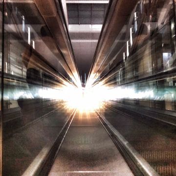 Reflecties op Dubai International Airport