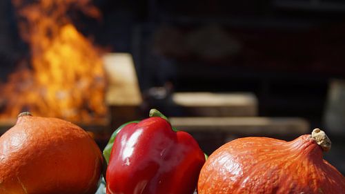 stilleven met vurige groenten