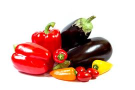 Légume isolé sur un fond blanc sur Carola Schellekens