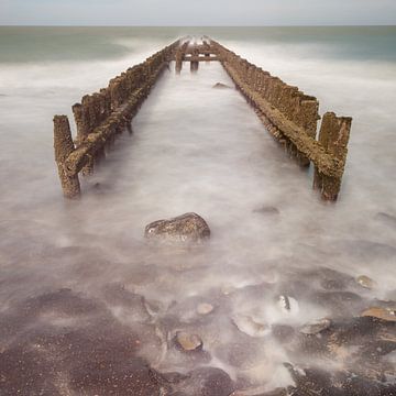 Golfbrekers bij Domburg (Nederland)