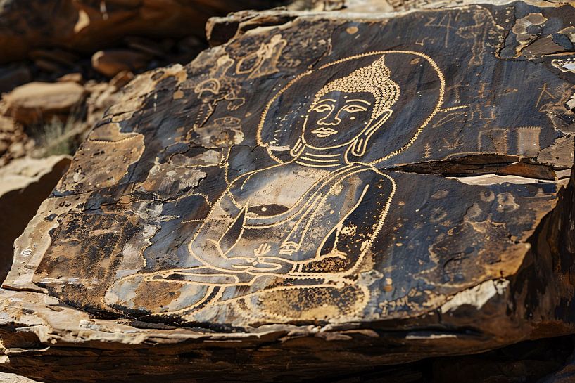 Bouddha sur un rocher en méditation par Art & Soul Creations