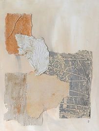 Abstrakte Komposition Collage – Scattered Silence von Yvon Jonckbloedt