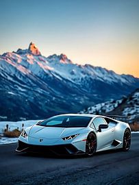 Lamborghini Murcielago blanche avec montagnes enneigées