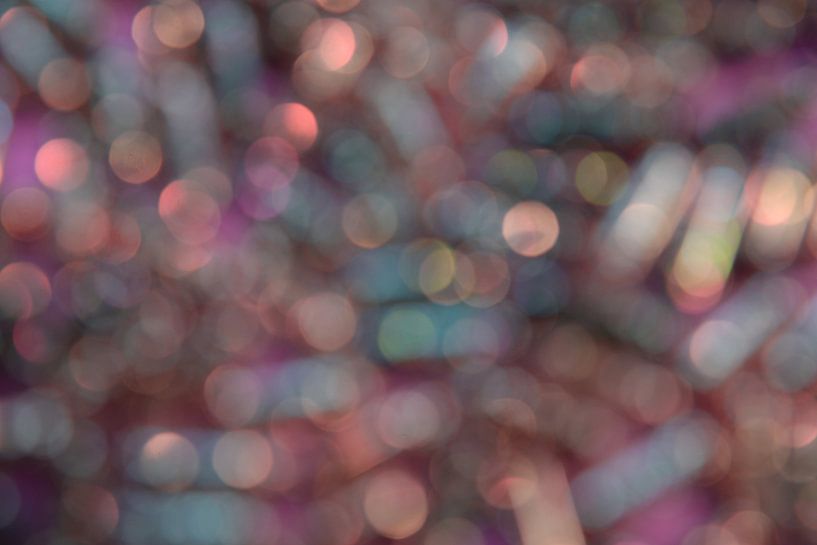 Bokeh - Glitzerpillen - Regenbogenfarben von Nikki Segers