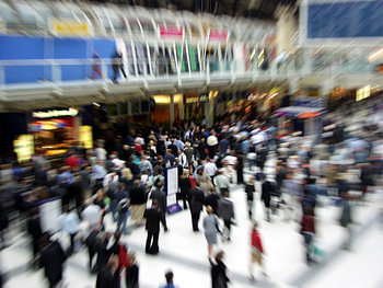 Liverpool Street Rush Hour - Circle Line