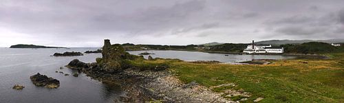 Lagavulin distillery on Islay