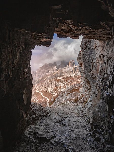 Das Fenster im Berg von Thomas Weber
