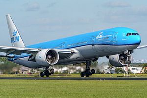 KLM Boeing 777-300 (PH-BVN) almost landed. by Jaap van den Berg